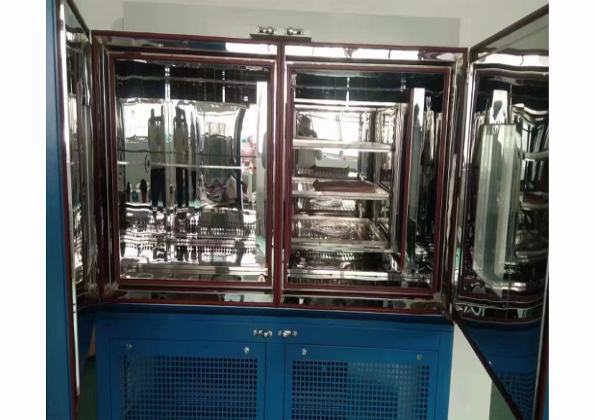 關(guān)于光伏材料溫度沖擊箱運輸注意事項