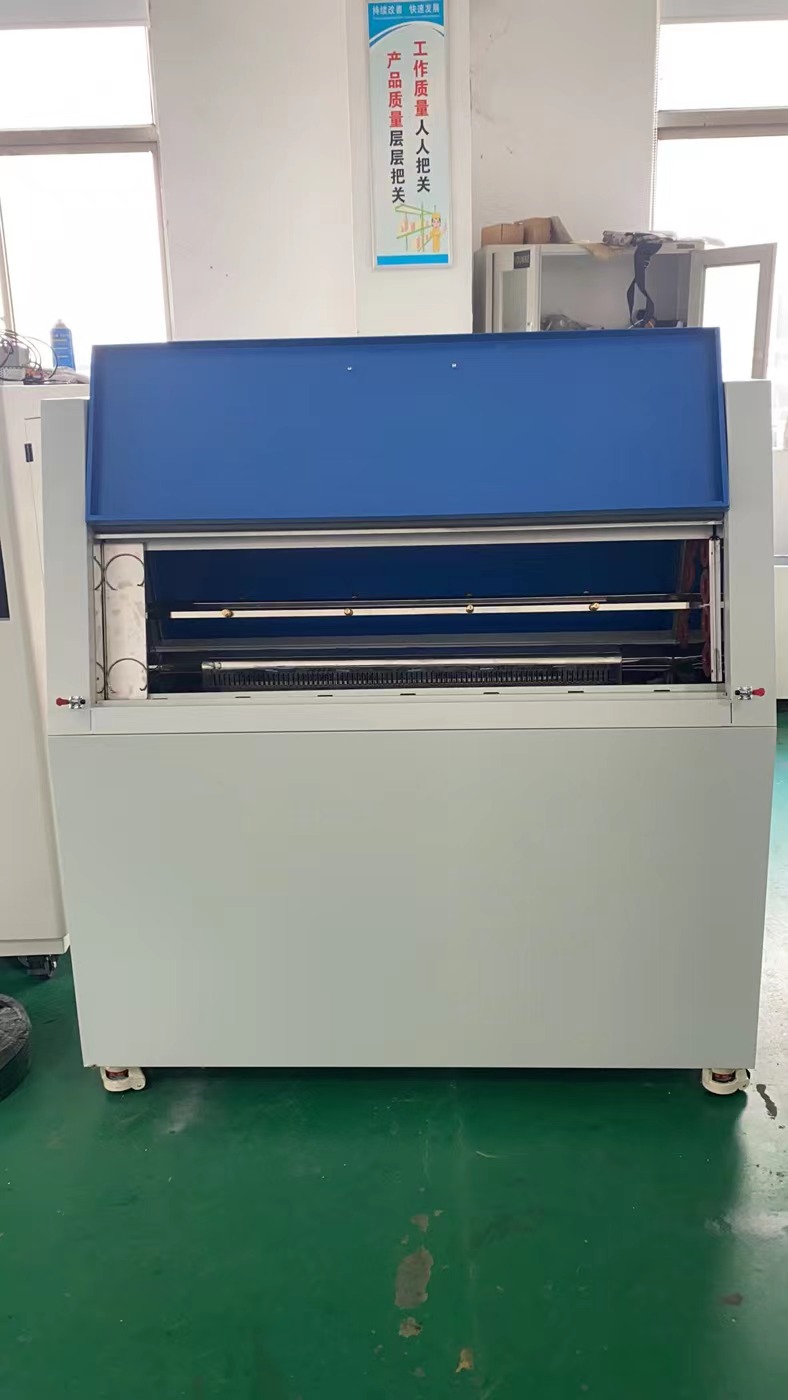 紫外線老化試驗箱示意圖